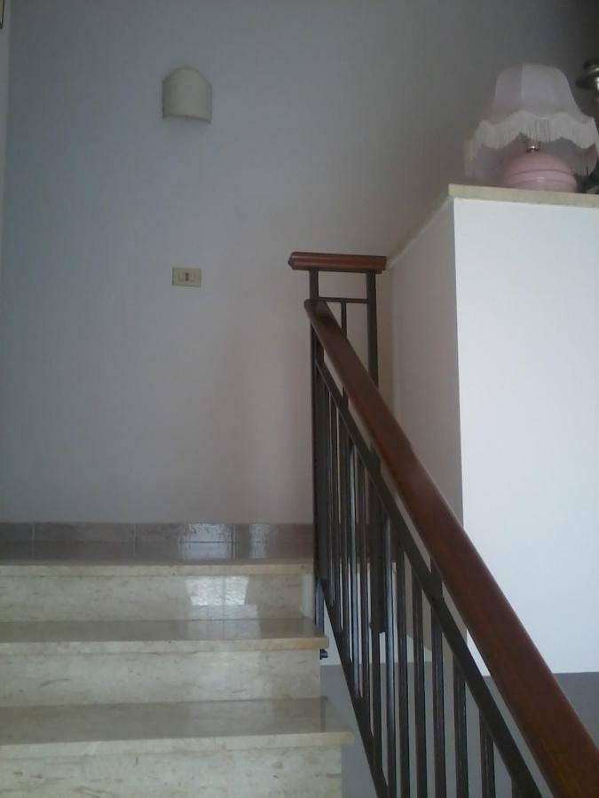 Sperone Hotell Mandra Capreria Exteriör bild